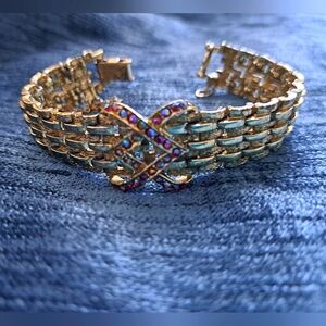❤️ Vintage Coro Bracelet Aurora Borealis Ruby Rhinestones ♥️
